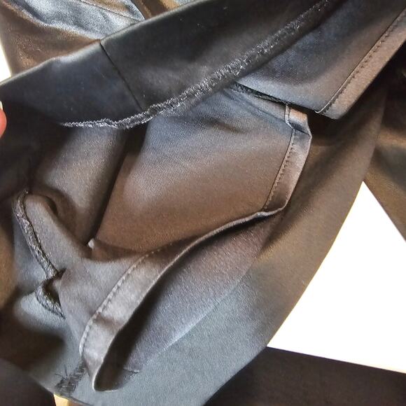 Guess by Marciano Black Pencil Stretch Midi Skirt Women's 6 S Corpcore 3506 - Picture 5 of 7